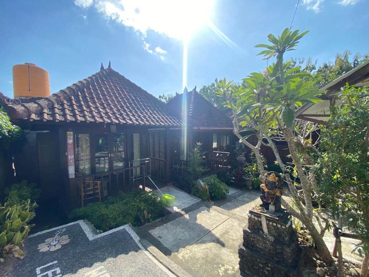 Hôtel Lembah Bhucarya à Lembongan Extérieur photo