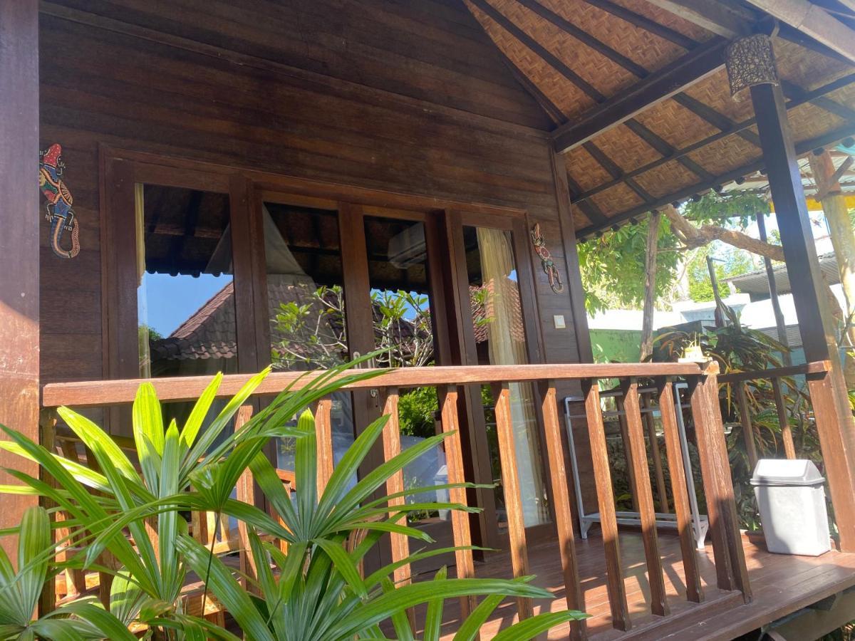 Hôtel Lembah Bhucarya à Lembongan Extérieur photo