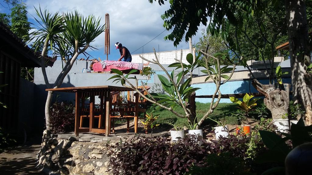 Hôtel Lembah Bhucarya à Lembongan Extérieur photo