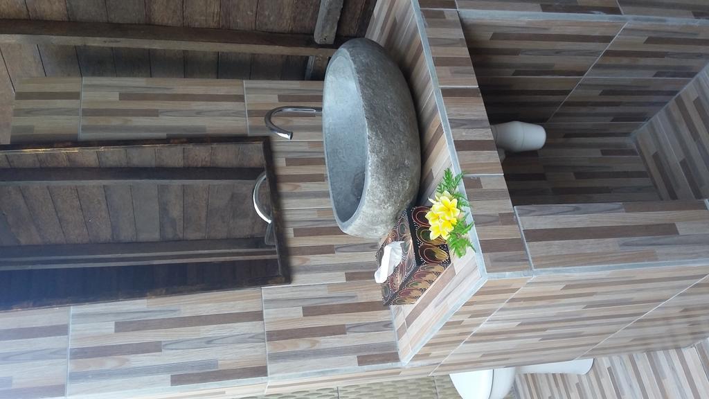 Hôtel Lembah Bhucarya à Lembongan Extérieur photo