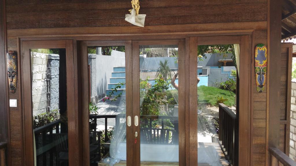 Hôtel Lembah Bhucarya à Lembongan Extérieur photo
