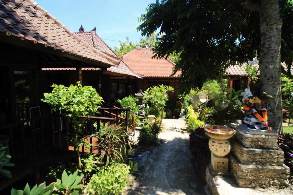 Hôtel Lembah Bhucarya à Lembongan Extérieur photo