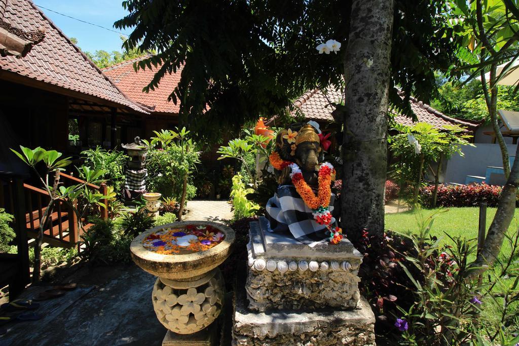 Hôtel Lembah Bhucarya à Lembongan Extérieur photo