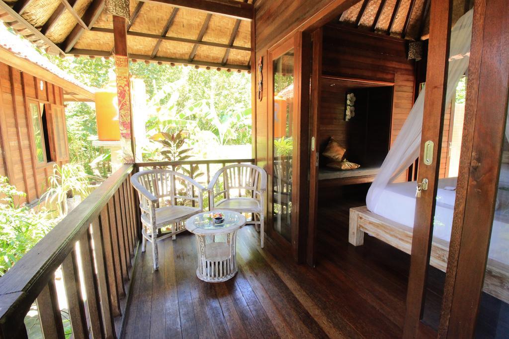 Hôtel Lembah Bhucarya à Lembongan Extérieur photo